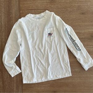 Vineyard Vines Boys’ White Long-Sleeve Pond Hockey Whale Pocket T-Shirt